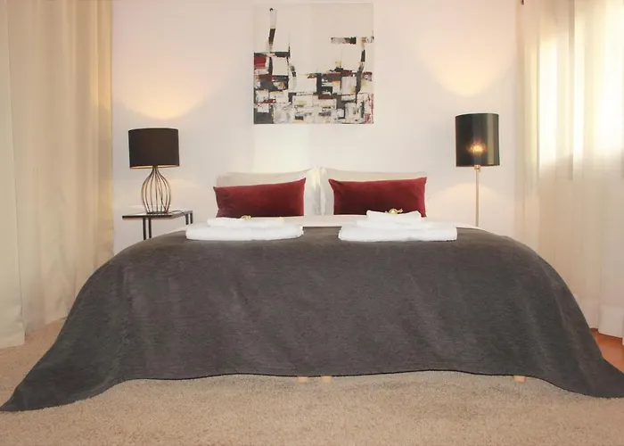 Cosy Bed & Breakfast Sacavém